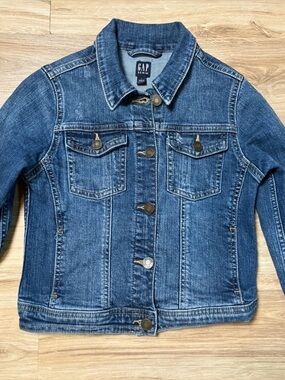 GAP Denim Jean Trucker Jacket